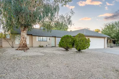 8156 N 32nd, Phoenix, AZ 85051 - Photo 1