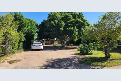 8527 W Jefferson, Peoria, AZ 85345 - Photo 1