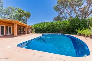 1417 W Rose Ln, Phoenix, AZ 85013 - Photo 1