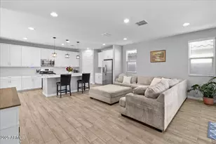 19447 W Mariposa Dr, Litchfield Park, AZ 85340 - Photo 1