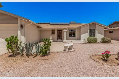 916 W Loughlin Drive, Chandler, AZ 85225 - Photo 1