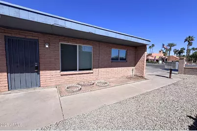 652 S Mesa, Mesa, AZ 85210 - Photo 1