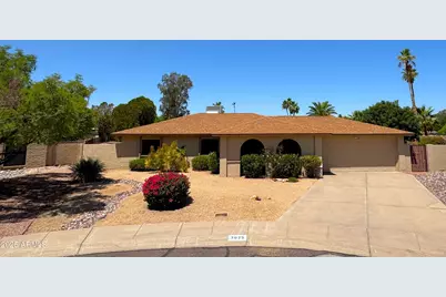 3625 E Garden, Phoenix, AZ 85028 - Photo 1