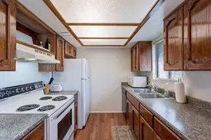 3131 W Cochise Dr, Phoenix, AZ 85051 - Photo 1