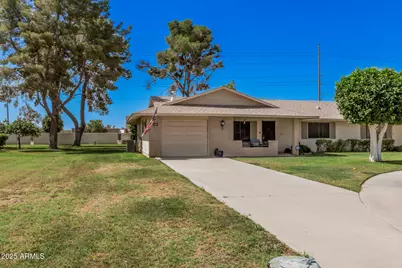 10913 W Caron Drive, Sun City, AZ 85351 - Photo 1