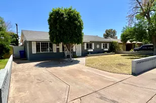 2537 E Hazelwood, Phoenix, AZ 85016 - Photo 1