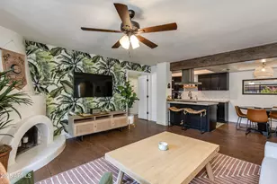 7557 N Dreamy Draw, Phoenix, AZ 85020 - Photo 1