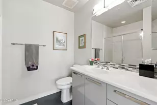 1 E Lexington Ave, Phoenix, AZ 85012 - Photo 22