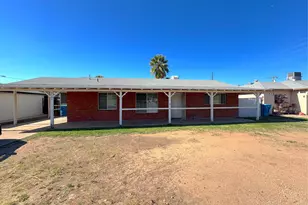 802 N 48th St, Phoenix, AZ 85008 - Photo 1