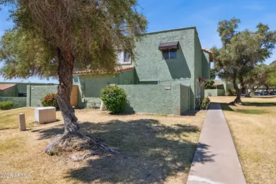 807 E Cochise, Phoenix, AZ 85020 - Photo 1