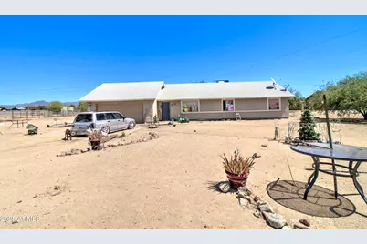 22222 W Lower Buckeye, Buckeye, AZ 85326 - Photo 1