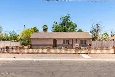 2401 N 27th Street, Phoenix, AZ 85008 - Photo 1