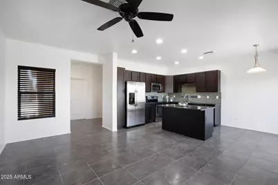 3113 E Danbury Road #10, Phoenix, AZ 85032 - Photo 1