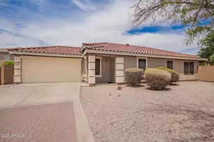 6085 S Wilson Dr, Chandler, AZ 85249 - Photo 1