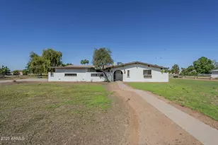 834 N Constellation, Gilbert, AZ 85234 - Photo 1