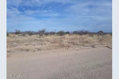 000 S 575th Avenue #1, Gila Bend, AZ 85337 - Photo 1