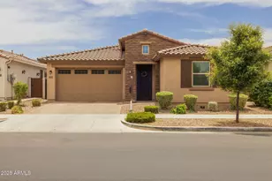 9757 E Red Giant, Mesa, AZ 85212 - Photo 1