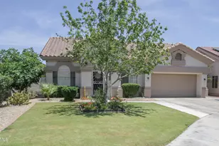 1210 W Betty Elyse, Phoenix, AZ 85023 - Photo 1