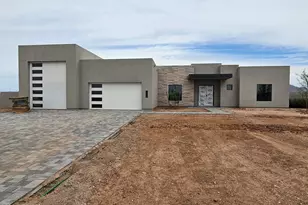 1850 E Creek Canyon Rd, Phoenix, AZ 85086 - Photo 1