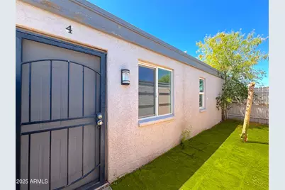 4021 E Moreland, Phoenix, AZ 85008 - Photo 1