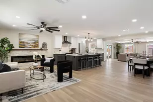 2802 E Mercer, Phoenix, AZ 85028 - Photo 1