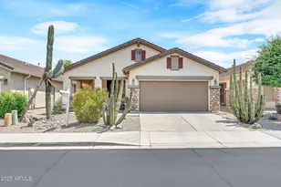 660 W Twin Peaks Pkwy, San Tan Valley, AZ 85143 - Photo 1