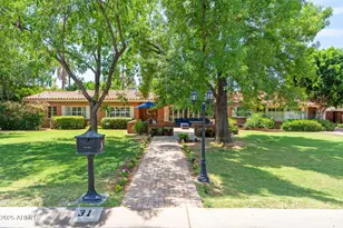 31 W Marlette, Phoenix, AZ 85013 - Photo 1