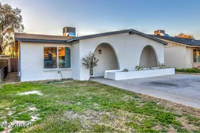 5222 N 41st Avenue, Phoenix, AZ 85019 - Photo 1