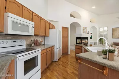 4446 E Woodridge, Phoenix, AZ 85032 - Photo 1