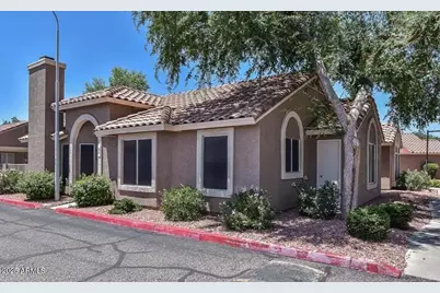 7040 W Olive Avenue #94, Peoria, AZ 85345 - Photo 1