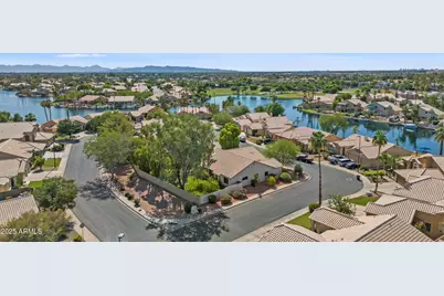 1135 W Sea Fog Drive, Gilbert, AZ 85233 - Photo 1