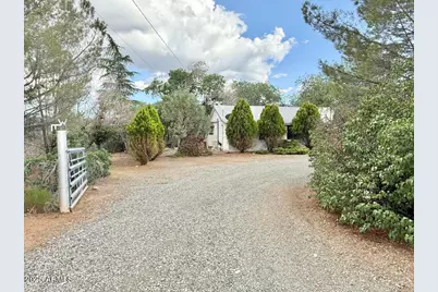 9495 E Marilyn Lane, Dewey, AZ 86327 - Photo 14