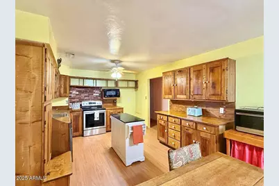 9495 E Marilyn Lane, Dewey, AZ 86327 - Photo 26