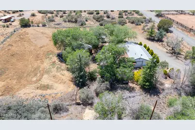 9495 E Marilyn Lane, Dewey, AZ 86327 - Photo 8