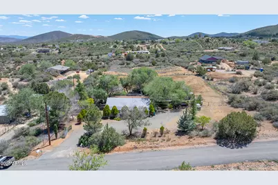 9495 E Marilyn Lane, Dewey, AZ 86327 - Photo 4