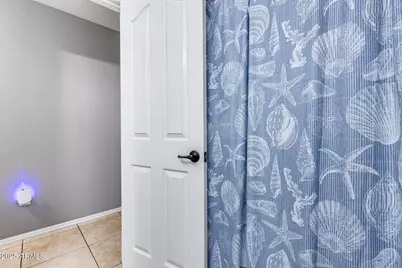 7435 W Trails Drive, Glendale, AZ 85308 - Photo 24