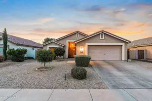 300 W Cardinal, Chandler, AZ 85286 - Photo 1