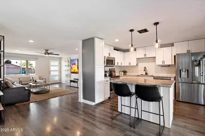 4136 E Eugie, Phoenix, AZ 85032 - Photo 1