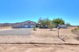 17586 N Thornwood, Maricopa, AZ 85139 - Photo 1