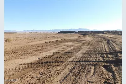 5127 E Richard Road #76, Kingman, AZ 86401 - Photo 2