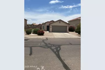 867 E Lakeview, San Tan Valley, AZ 85143 - Photo 1