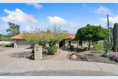 13019 N 23rd Place, Phoenix, AZ 85022 - Photo 1