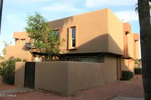 1424 N 53rd, Phoenix, AZ 85043 - Photo 1