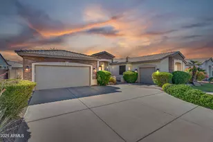 1410 S Los Altos Dr, Chandler, AZ 85286 - Photo 1