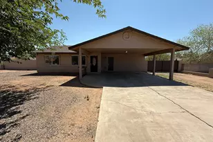 1691 Apache, Douglas, AZ 85607 - Photo 1
