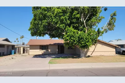 5023 N 39th, Phoenix, AZ 85019 - Photo 1
