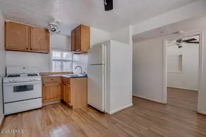 4633 N 8th Place #A, Phoenix, AZ 85014 - Photo 1