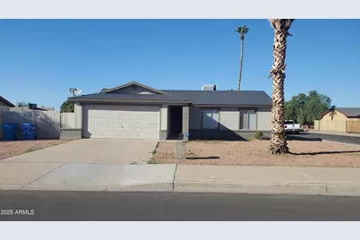 8002 W Campbell Avenue, Phoenix, AZ 85033 - Photo 1