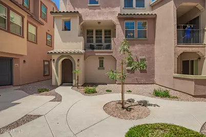 1836 N 77th Glen, Phoenix, AZ 85035 - Photo 1