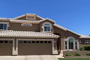 927 S Paradise, Gilbert, AZ 85233 - Photo 1